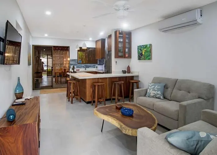 Minimalist With A Beautiful New Design, Bound Patio, And Shared Community Pool Apartment *